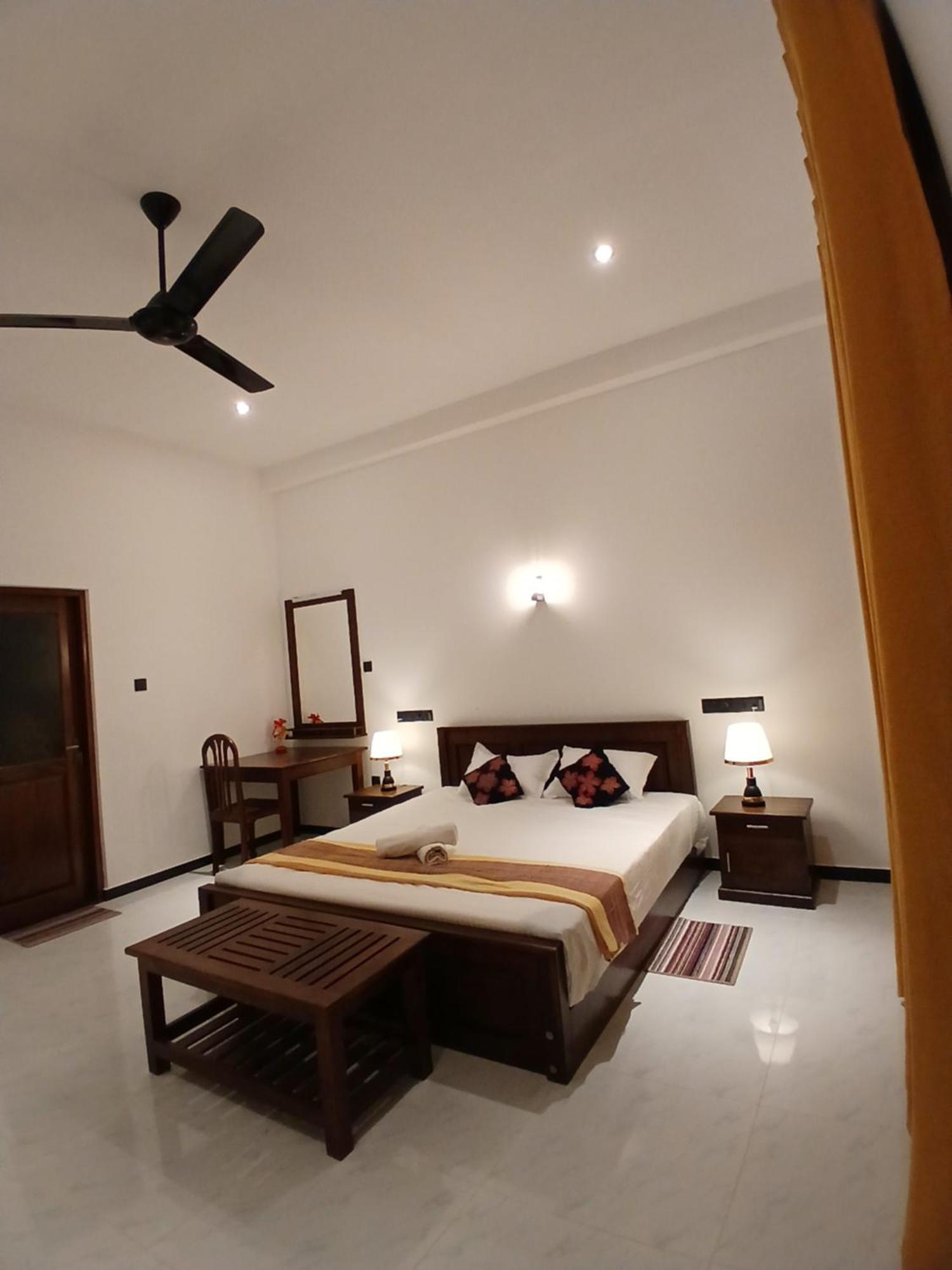 Coco Mount Residence - Hiriketiya Dickwella Exterior photo